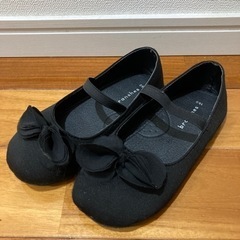 女の子シューズの画像