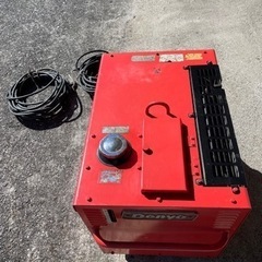 デンヨー エンジン溶接機です。
