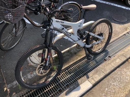 【受け渡し決定いたしました】整備できる方！ ダウンヒルバイク スペシャライズド specialized bighit 1