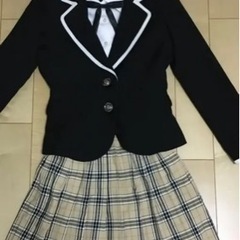 卒業式の制服