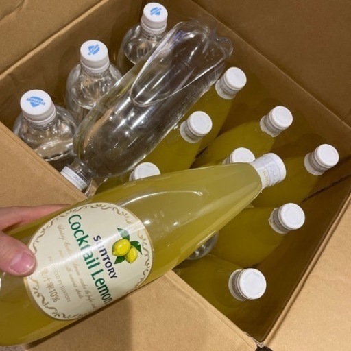 サントリーカクテルレモン　炭酸水