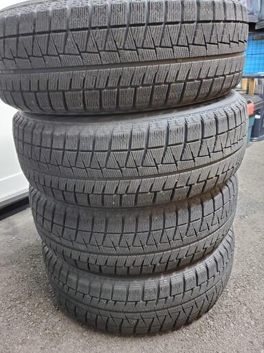 205/60R16  ブリヂストンREVOGZ 2016年製　プラットホーム残１～２mm  VOXY、ノア
