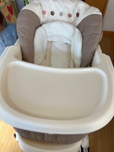 コンビ ハイローチェア ネムリラ