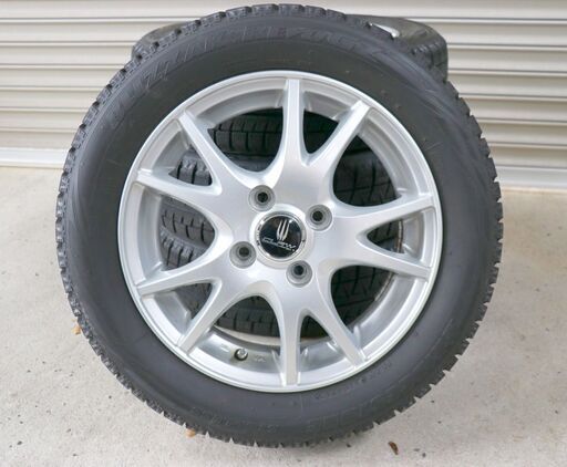 スタッドレスタイヤ　4本セット　155/65R14　BLIZZAK REVO GZ