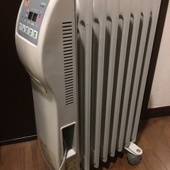 山善製オイルヒーター　デジタル表示プッシュボタン式　美品