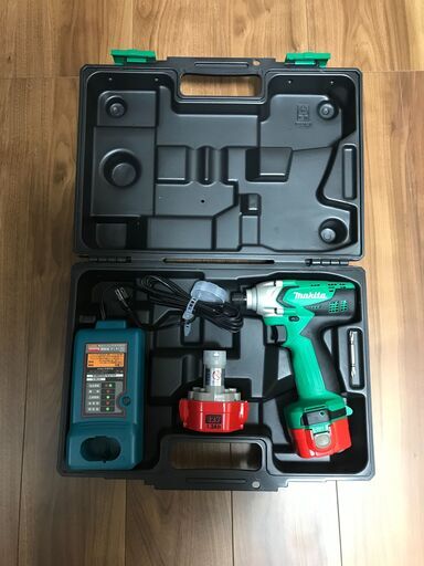 マキタ　インパクトドライバー M694D　未使用