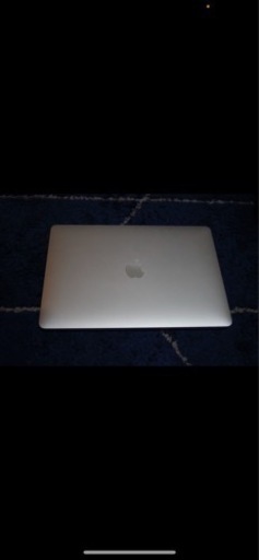 パソコン MacBook Air 2020 512gb 8gb i5