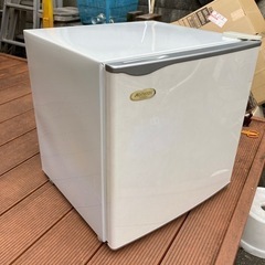 46L 小型冷蔵庫の画像