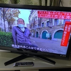 東芝液晶テレビ　42Z1    接続コードはついてません