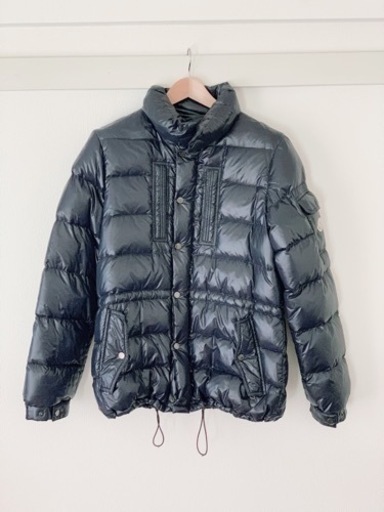 モンクレールロッド　ダウンジャケット
