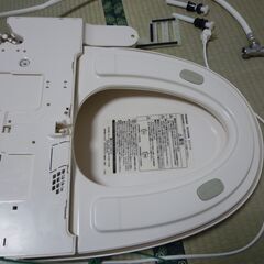 東芝製のウォシュレット売ります。の画像