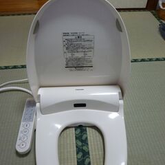 東芝製のウォシュレット売りますの画像