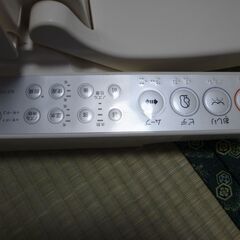 東芝製のウォシュレット売りますの画像