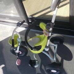 三輪車