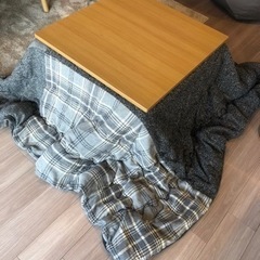ニトリ　こたつ　正方形 75cm  こたつ布団セット