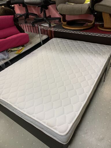 ★来店限定★　□マットレス付きダブルベッド　引き出し収納あり　店頭引取りで20％OFF！！