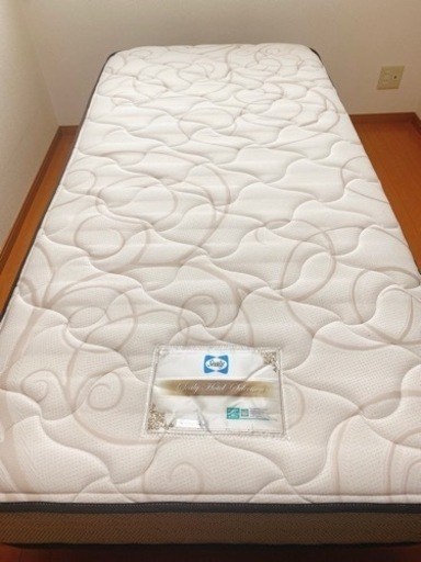 シーリー　Sealy　ベッド　マットレス　シングル　両面仕様