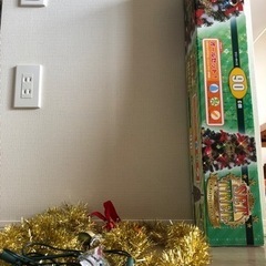 クリスマスツリー差し上げます