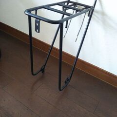 自転車リアキャリア  スチールパイプ製