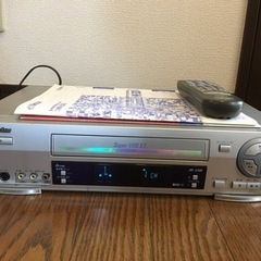 Victor S-VHSビデオデッキ 取説リモコン付ジャンク扱い