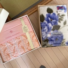 ピエールバルマン　肌掛布団　カシミロン毛布