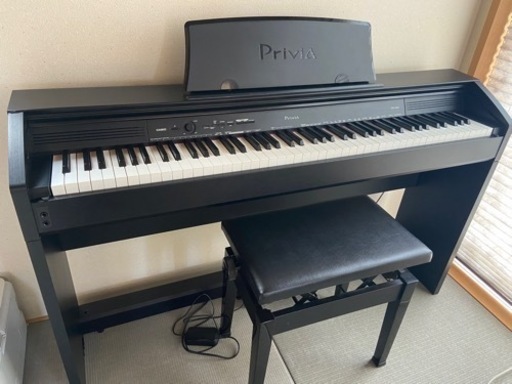 電子ピアノ　カシオ　 PX760BK　2017年製　椅子付き