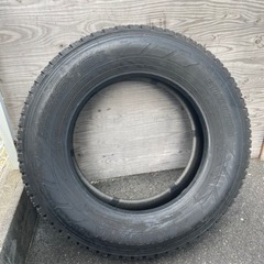 積載車　トラック　スタッドレス　タイヤ　215/70R17.5 118/116L 6本セット