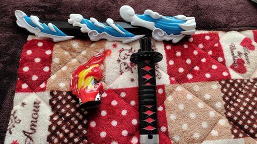 鬼滅の刃 DX日輪刀\n\n