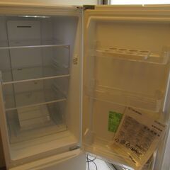 世田谷区近辺配送可能（直接引取：1万円）　超美品　2020年製　アイリスオーヤマ 冷蔵庫 154L 霜取り不要 耐熱天板 幅47.7cm ホワイト IRSN-15A-WE ２ドア　コンパクト　幅約47.7×奥行約58×高さ約127cm　スリムボディ　耐熱式トップテーブル 世田谷区近辺配送可能（直接引取：1万円） 超美品 2020年製 アイリス