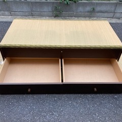 収納家具の画像