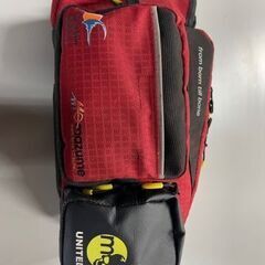 引き取り限定！mazume レッドムーンウエストバッグの画像