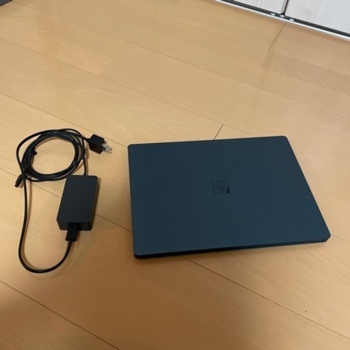surface laptop 8GB 256GB