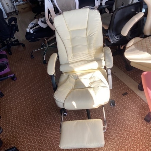新品／展示品　オフィスチェア