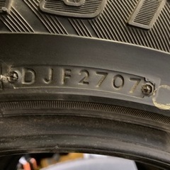 ジムニー　スタッドレスタイヤ　215/70R16の画像