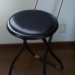 折り畳める椅子