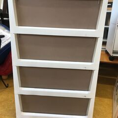 プラスチック収納ケースの画像