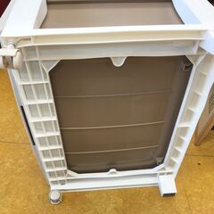 プラスチック収納ケースの画像