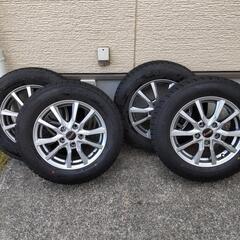 お取引中】スタッドレスタイヤ15インチ 195/65R15 P.C.D114.3-5H