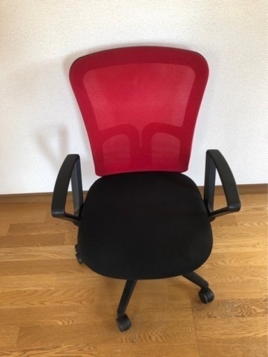中古品　オフィスチェア