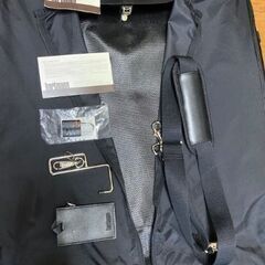 米国バッグ老舗「Hartmann（ハートマン）」のガーメントバッグ中古（未使用）の画像