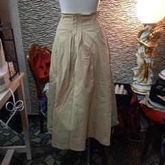 moussyスカートの画像