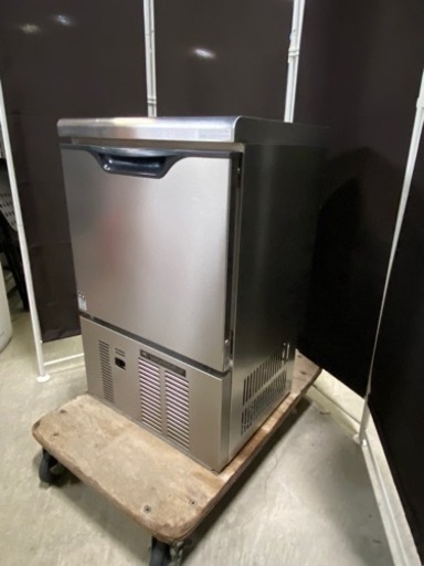 希少美品!!格安自社配送可!!ダイワ 業務用製氷機 DRI-35LME 2016年