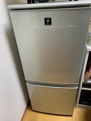 冷蔵庫譲ります！