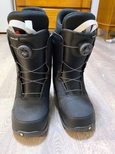 BURTON スノーボードブーツ値下げします