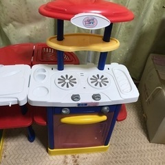 ままごと用キッチンの画像