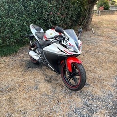 71.  ヤマハ　YZF-R125 小型　バイク　125cc  車体　