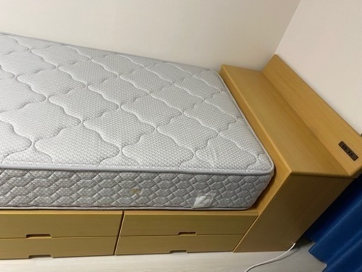 シングルベッド　受け取り先決まりました