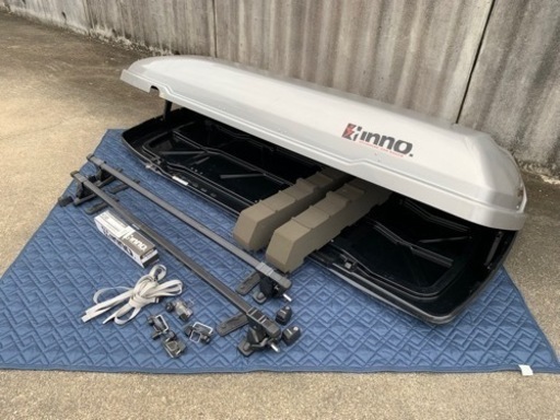 (値下げしました！)デリカD5用　イノールーフキャリア、BOX一式