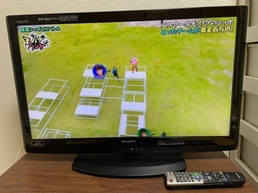 液晶テレビ　32型　AQUOS シャープ