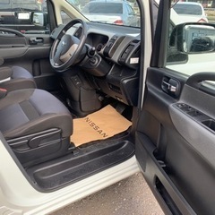 誰でも分割OK  日産セレナ　平成19年式　車検4年10月　走行13万キロ　ナビ　テレビ　DVD  スマートキー　修復歴なしの画像